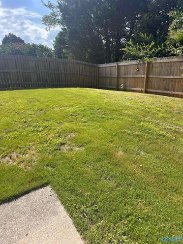 4804 Brownston Court SE, Owens Cross Roads, AL 35763