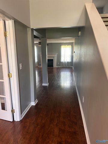4804 Brownston Court SE, Owens Cross Roads, AL 35763