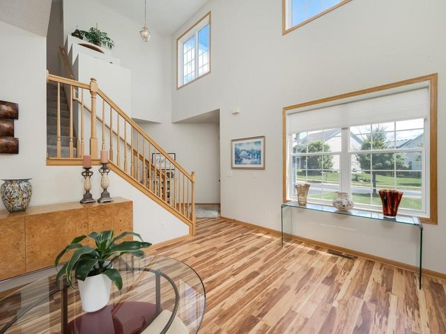7561 Kimberly Lane N, Maple Grove, MN 55311