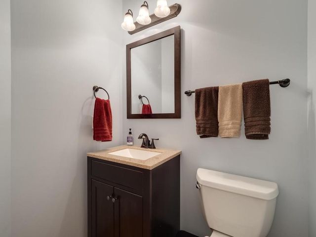 7561 Kimberly Lane N, Maple Grove, MN 55311