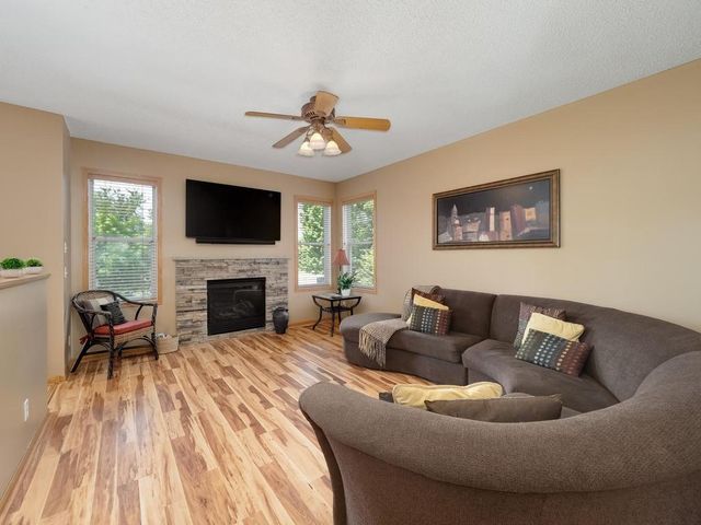 7561 Kimberly Lane N, Maple Grove, MN 55311