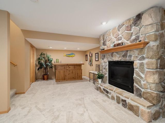 7561 Kimberly Lane N, Maple Grove, MN 55311