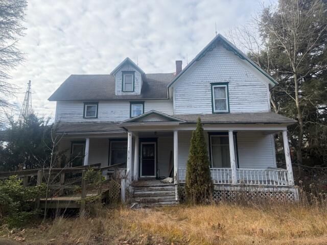 1209 S Baldwin Avenue, Fremont, MI 49412