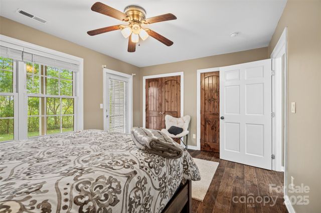 41 Rotunda Circle, Asheville, NC 28806