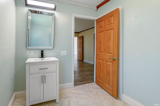 4222 W Curry Court, Bloomington, IN 47403