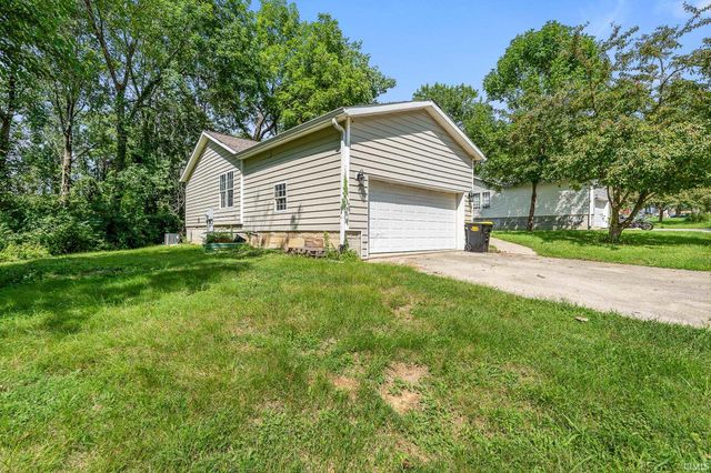 4222 W Curry Court, Bloomington, IN 47403
