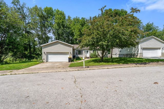 4222 W Curry Court, Bloomington, IN 47403