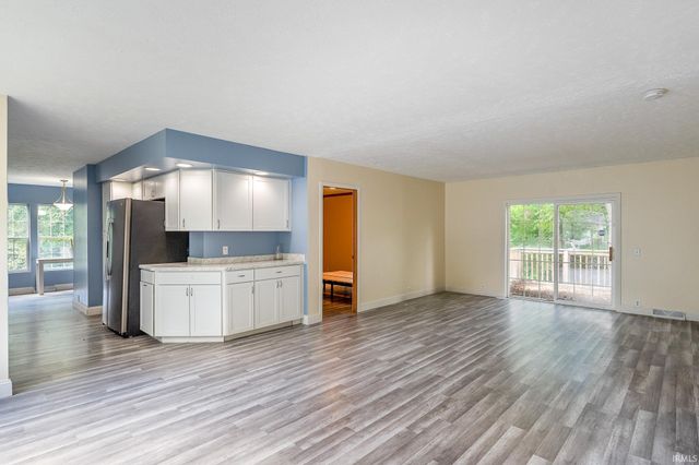 4222 W Curry Court, Bloomington, IN 47403