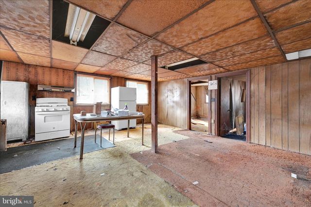 232 BEAR CREEK RD, Schuylkill Haven, PA 17972