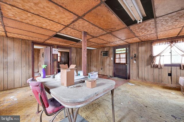 232 BEAR CREEK RD, Schuylkill Haven, PA 17972