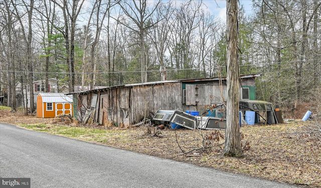 232 BEAR CREEK RD, Schuylkill Haven, PA 17972