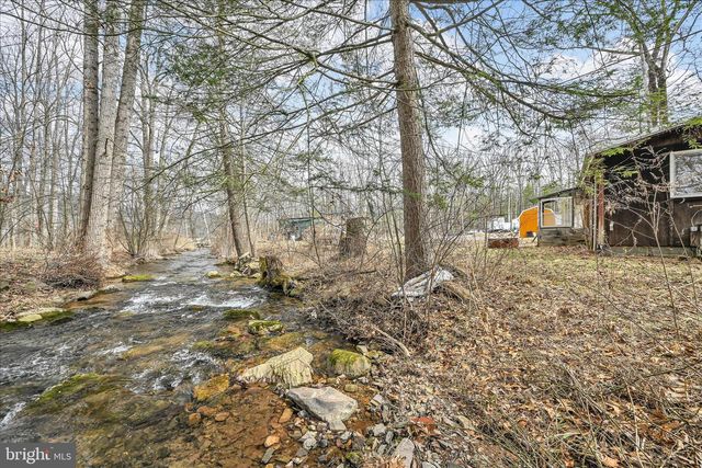 232 BEAR CREEK RD, Schuylkill Haven, PA 17972