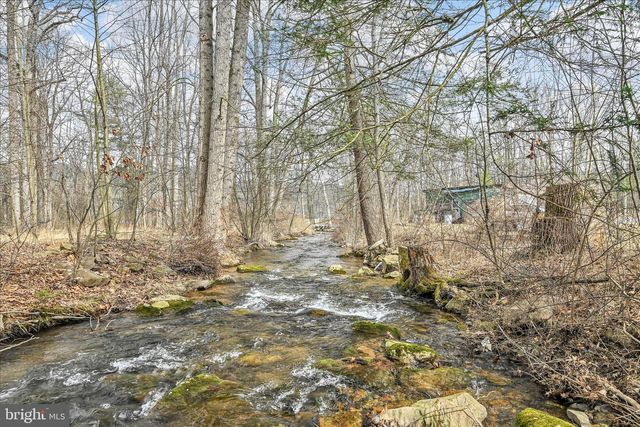 232 BEAR CREEK RD, Schuylkill Haven, PA 17972