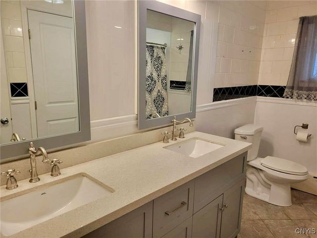 6163 State Route 26, Westmoreland, NY 13440