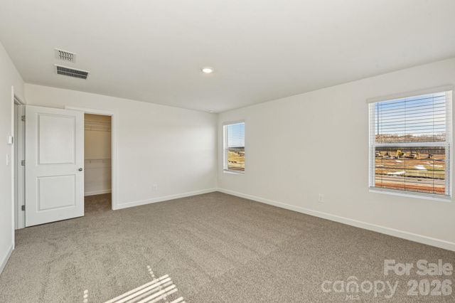 9028 Foggy Brook Loop, Charlotte, NC 28216