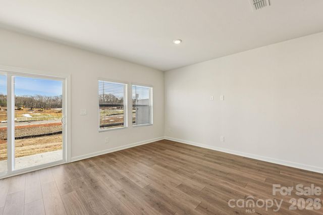 9028 Foggy Brook Loop, Charlotte, NC 28216