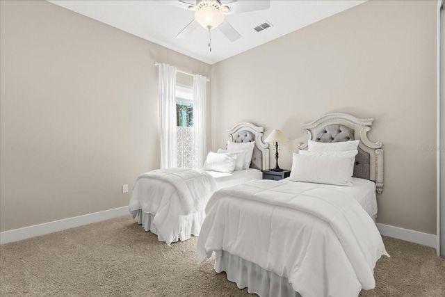 25920 ROUNDABOUT POINT, Sorrento, FL 32776