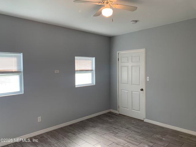 1710 ROWE Avenue, Jacksonville, FL 32208