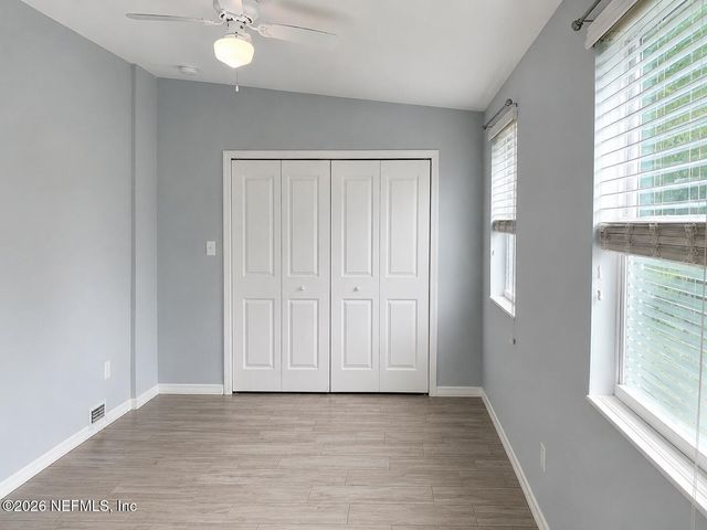 1710 ROWE Avenue, Jacksonville, FL 32208