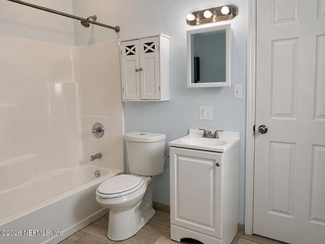 1710 ROWE Avenue, Jacksonville, FL 32208
