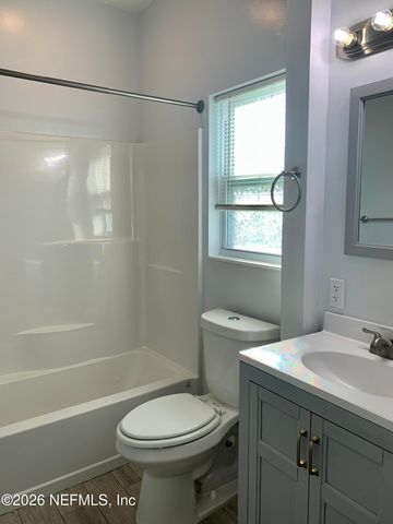 1710 ROWE Avenue, Jacksonville, FL 32208