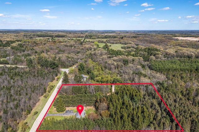N3942 County Road MM, Wautoma, WI 54982