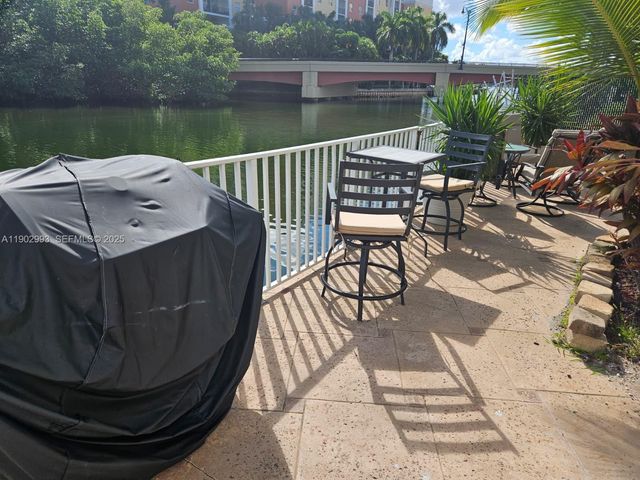 230 174th Street 409, Sunny Isles Beach, FL 33160