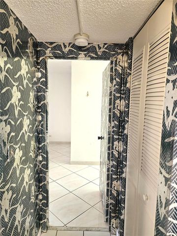 230 174th Street 409, Sunny Isles Beach, FL 33160