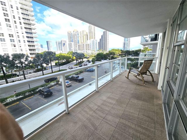 230 174th Street 409, Sunny Isles Beach, FL 33160