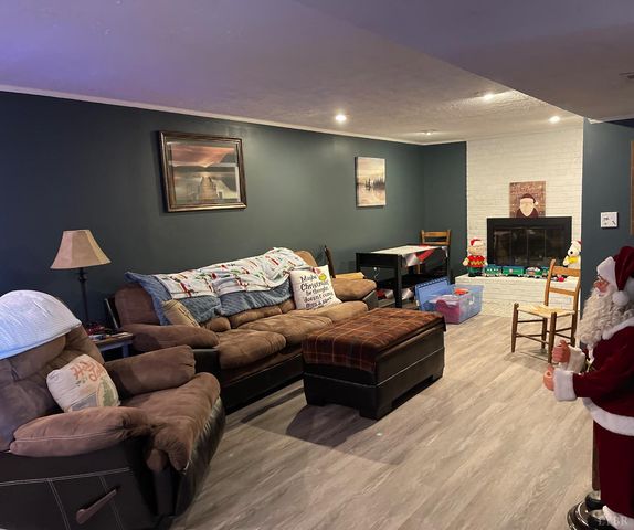 2229 Cedar Gate Rd, Madison Heights, VA 24572