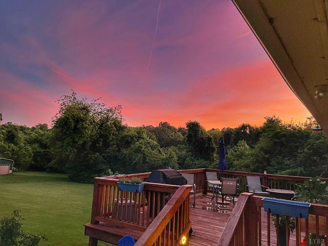 2229 Cedar Gate Rd, Madison Heights, VA 24572