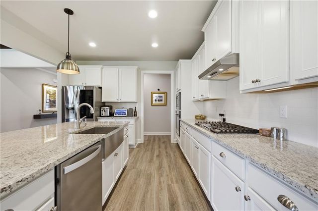 6510 Serene Way, Dawsonville, GA 30534