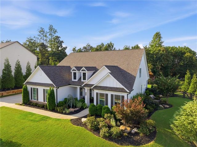 6510 Serene Way, Dawsonville, GA 30534