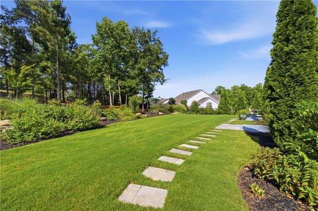 6510 Serene Way, Dawsonville, GA 30534