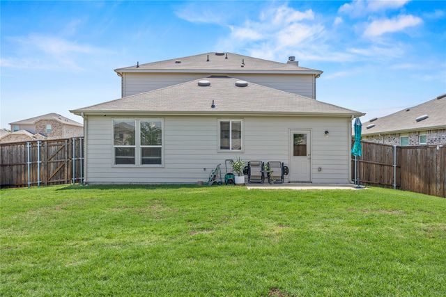 1145 Vernon Drive, Aubrey, TX 76227