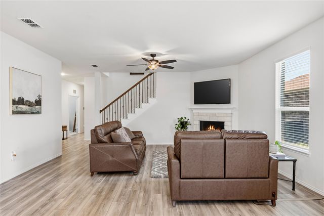 1145 Vernon Drive, Aubrey, TX 76227