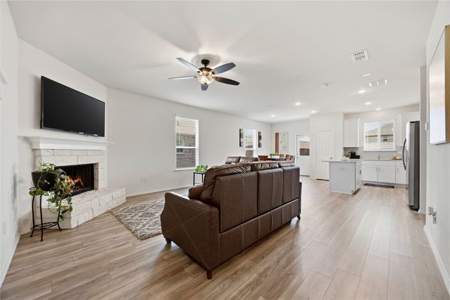 1145 Vernon Drive, Aubrey, TX 76227