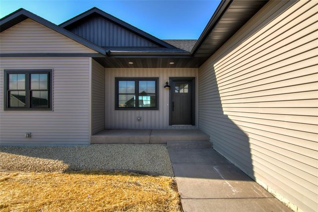 17943 51st Avenue, Chippewa Falls, WI 54729