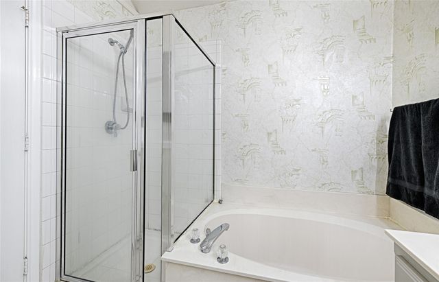 1477 Altstatten Lane, Lewisville, TX 75067