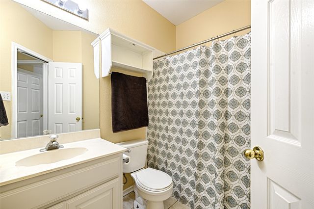 1477 Altstatten Lane, Lewisville, TX 75067