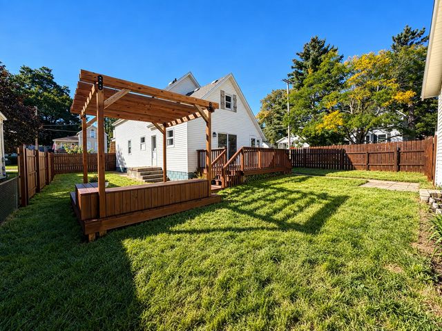 1224 Valley Avenue NW, Grand Rapids, MI 49504