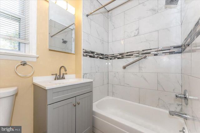 4644 HAYES ST NE, Washington, DC 20019