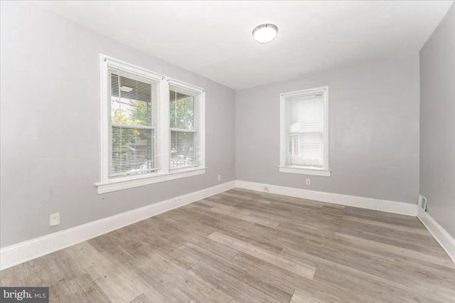 4644 HAYES ST NE, Washington, DC 20019