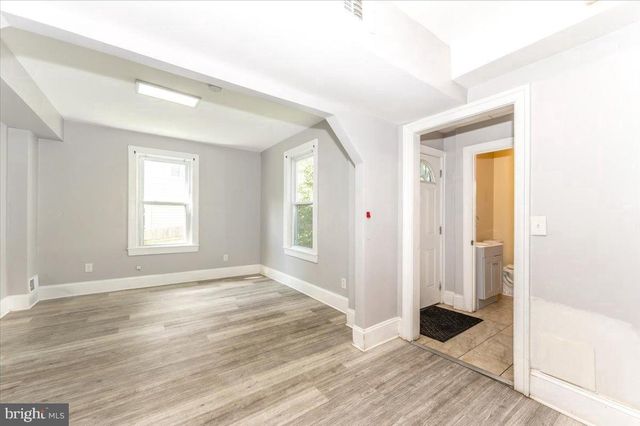 4644 HAYES ST NE, Washington, DC 20019