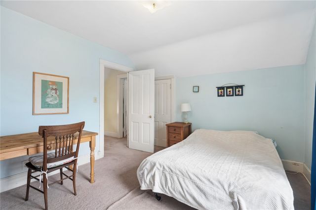 313 3rd Ave NW, Mt Vernon, IA 52314