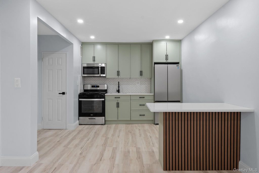 37-26 87th Street 6C, Jackson Heights, NY 11372