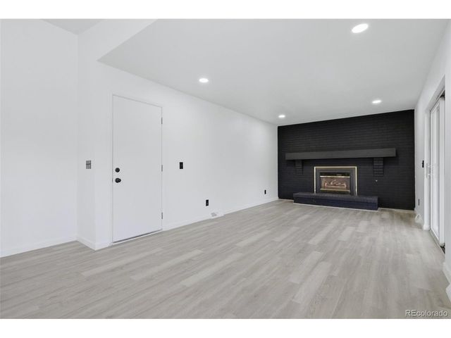 4660 S Idalia St, Aurora, CO 80015