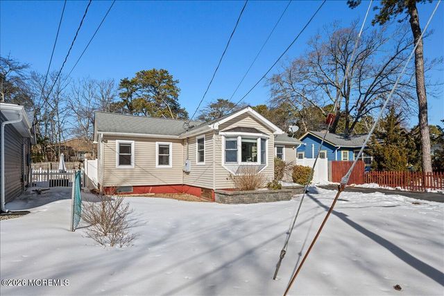 84 Woodland Drive, Brick, NJ 08723