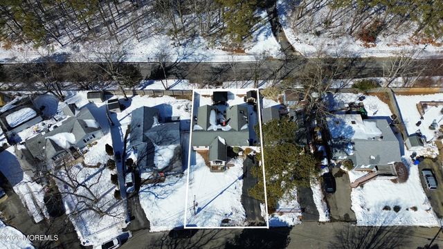 84 Woodland Drive, Brick, NJ 08723