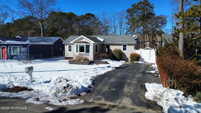 84 Woodland Drive, Brick, NJ 08723
